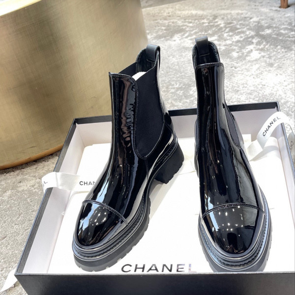 CL ANKLE BOOTS