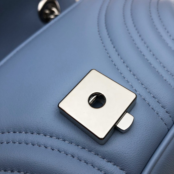 G*u*i gg marmont 22cm