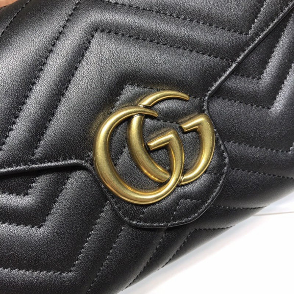 G*u*i gg marmont chain wallet