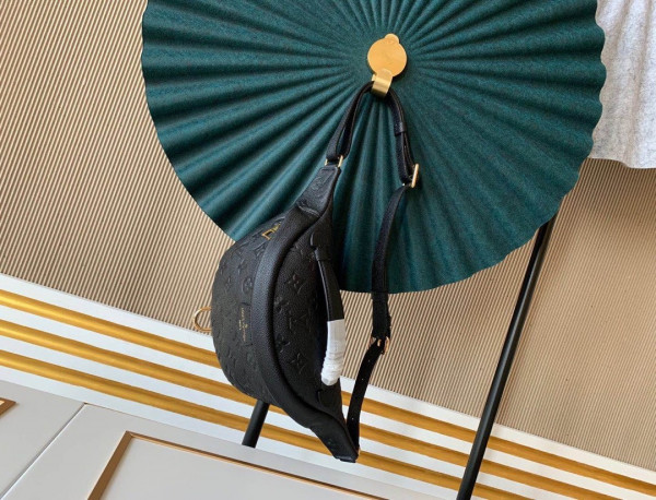 l0*is V*t0n monogram empreinte bumbag - digital exclusive prelaunch