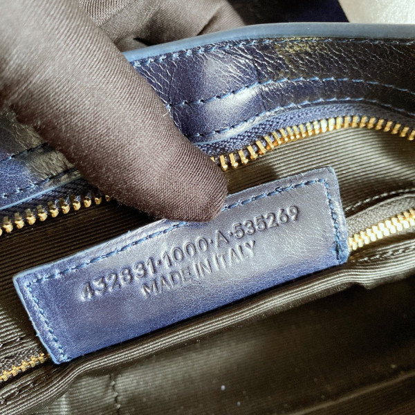 Ba*len*cia*ga classic city