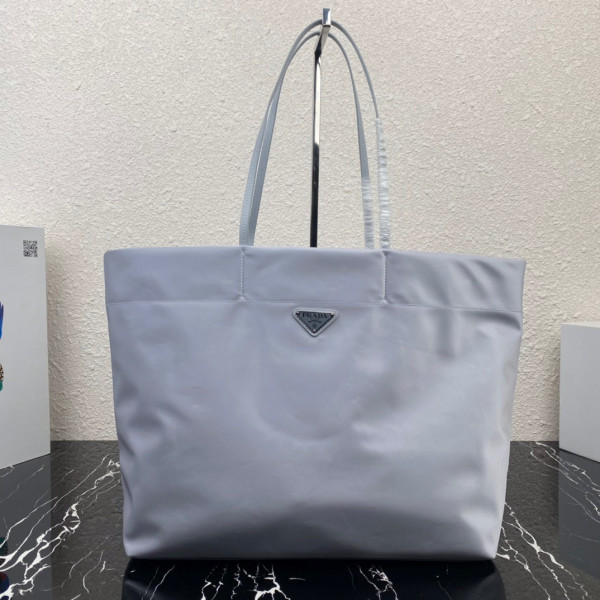 Pra*a re-nylon and saffiano leather tote bag
