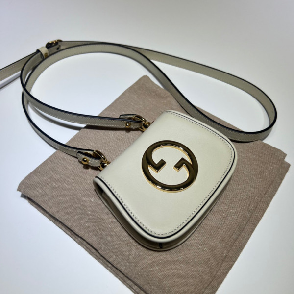 G*u*i blondie card case wallet