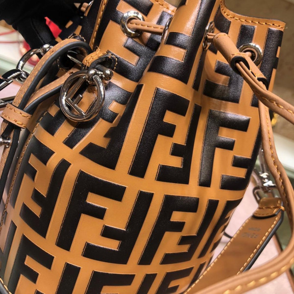 F**di mon tresor-12*18*10cm