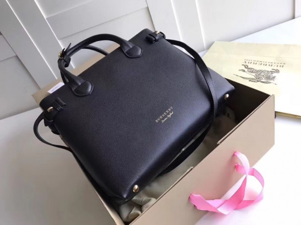 B**rry the medium banner in leather and house check