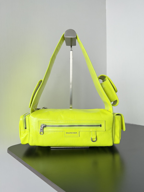 ba*len*cia*ga S*perbusy xs sling bag