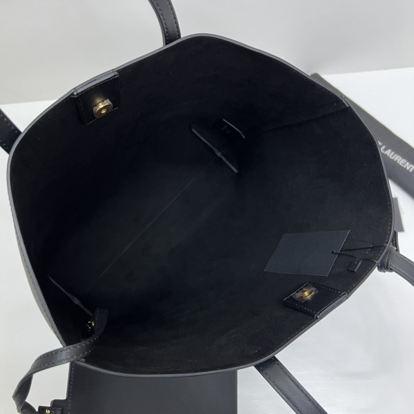 y*l shopping Sa**t Lau*nt leather