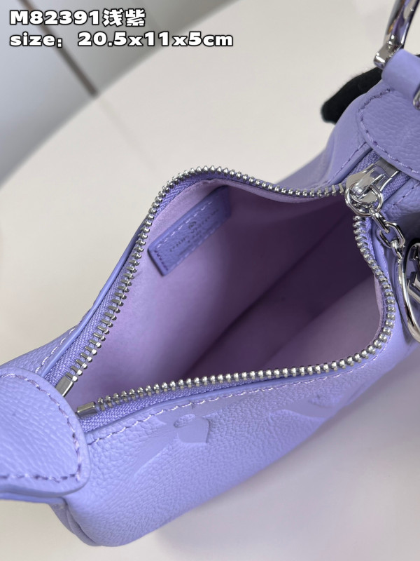 l0*is V*t0n mini moon