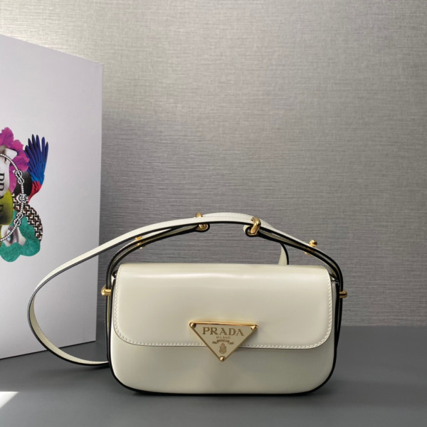 Pra*a patent bag-20.5*10.5*4cm