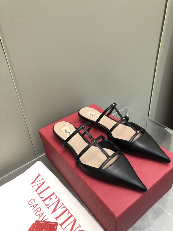 VALENTINO MULES