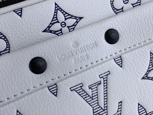 l0*is V*t0n nano alpha-11.0*18.5*6.5cm