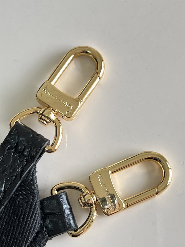 l0*is V*t0n coussin pm-26*20*12cm