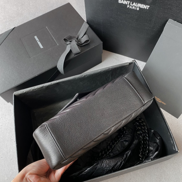 Y*L medium leather shoulder bag-24*17*6.5cm