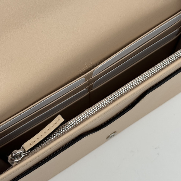 G*u*i gg marmont chain wallet-20*12.5*4cm