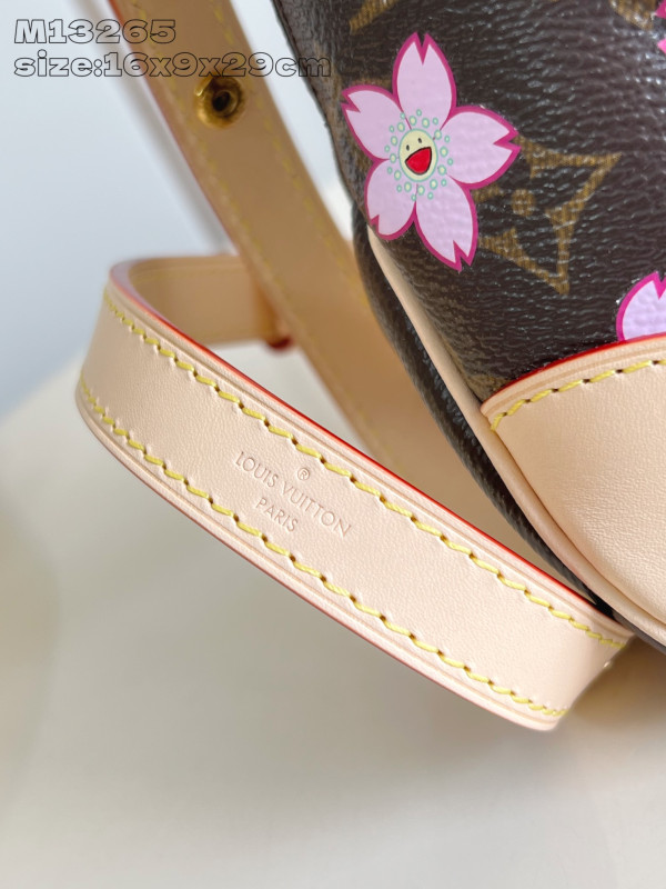 l0*is V*t0n boulogne-16*9.5*29cm