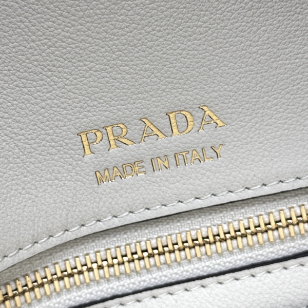 Pra*a doux medium leather shoulder bag-29*16*9.5cm