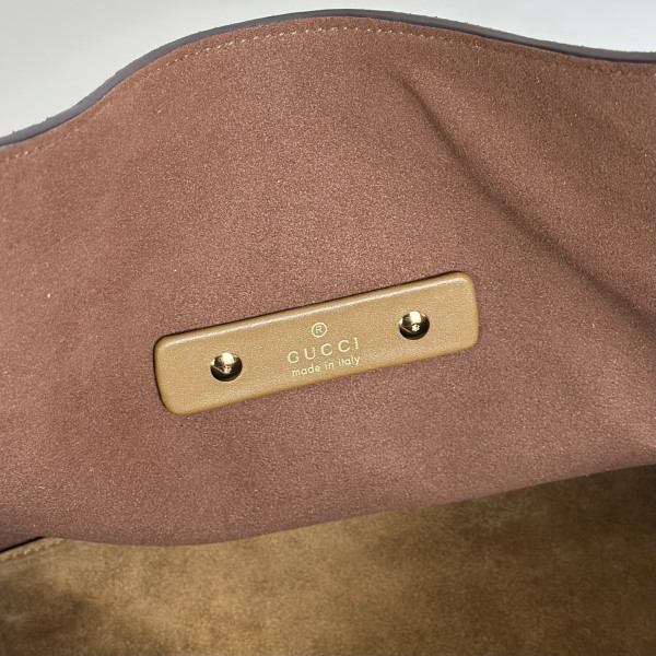 G*u*i softbit maxi shoulder bag