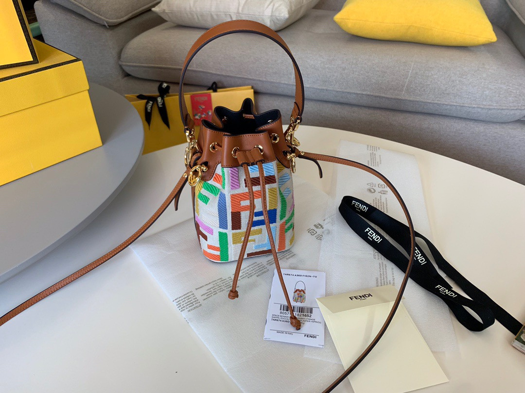 F**di mon tresor-12*18*10cm