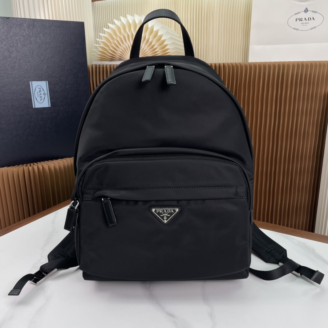 Pra*a re-nylon backpack