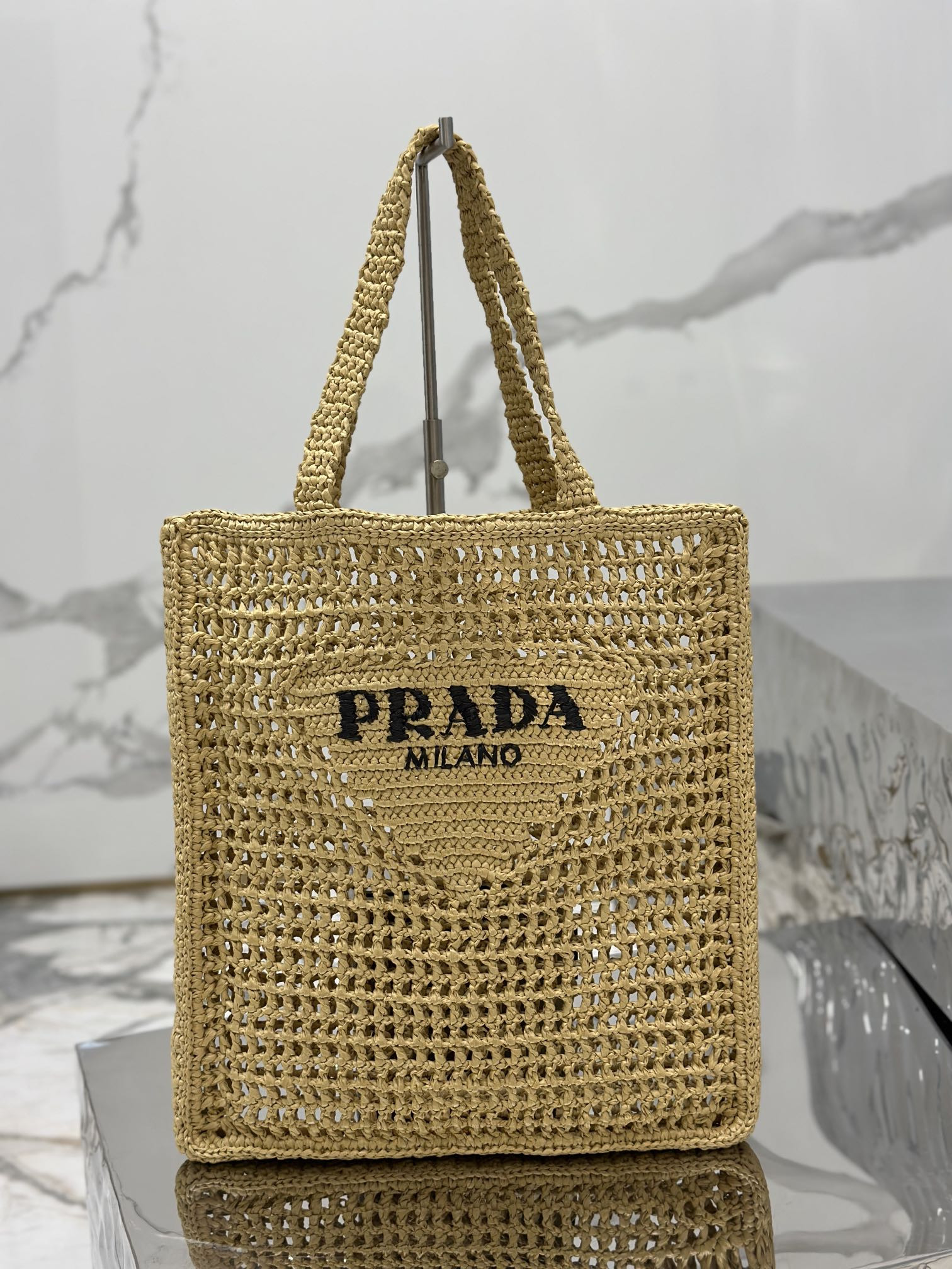 Pra*a crochet tote bag